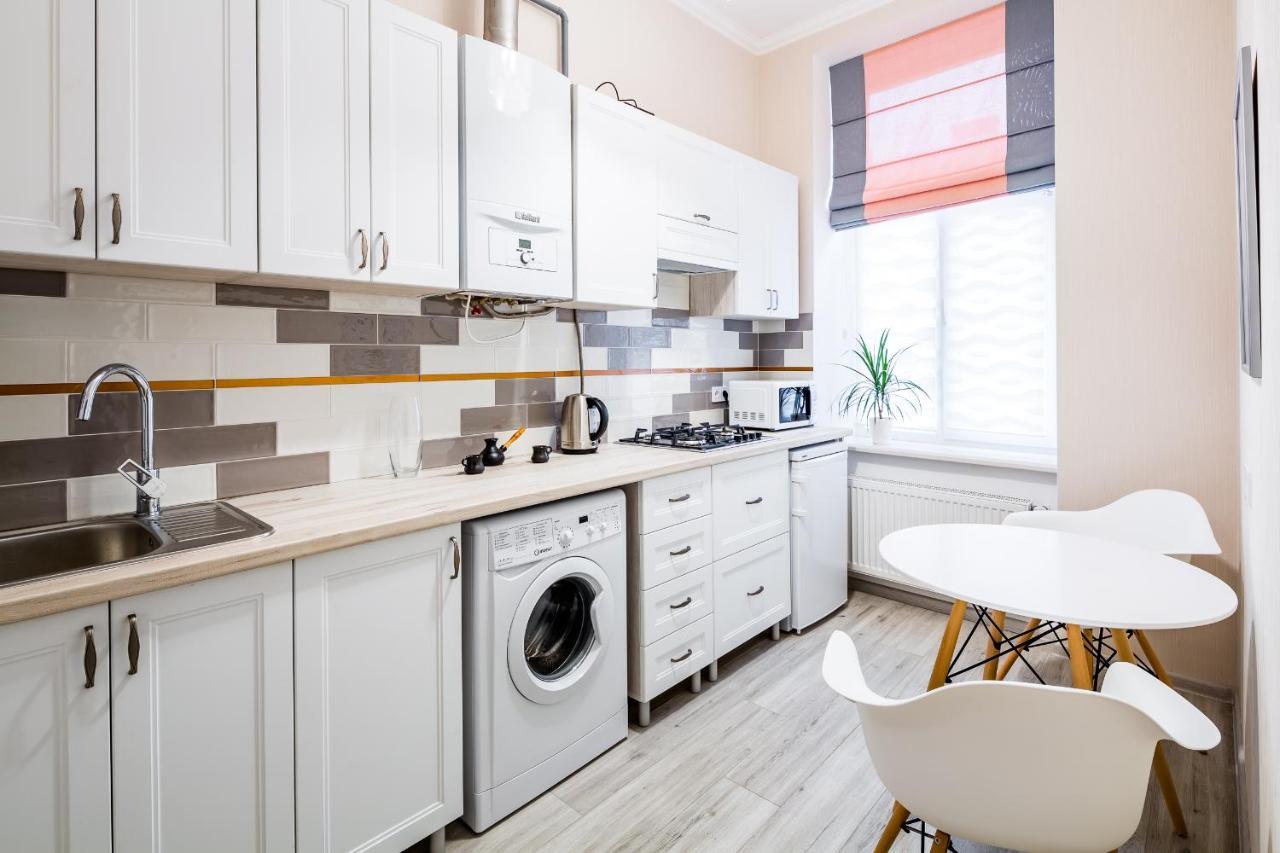 Old Town Cosy Apartment Lwów Zewnętrze zdjęcie